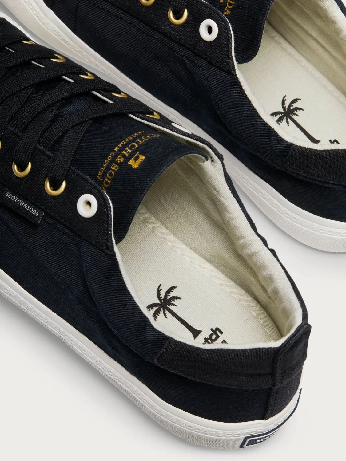 Abra – Canvas Sneakers