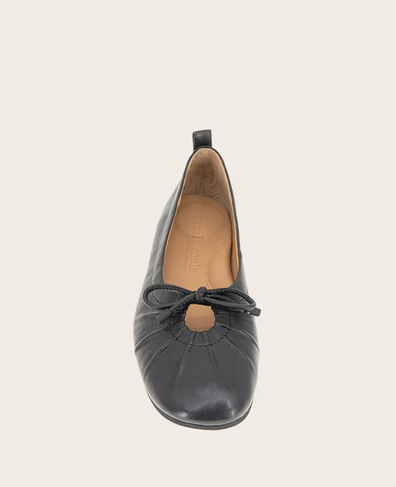 GENTLE SOULS - Marilyn Leather Pleated Ballet Flat