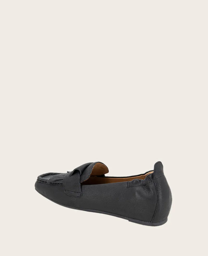 GENTLE SOULS - Scotty Tassel Leather Loafer