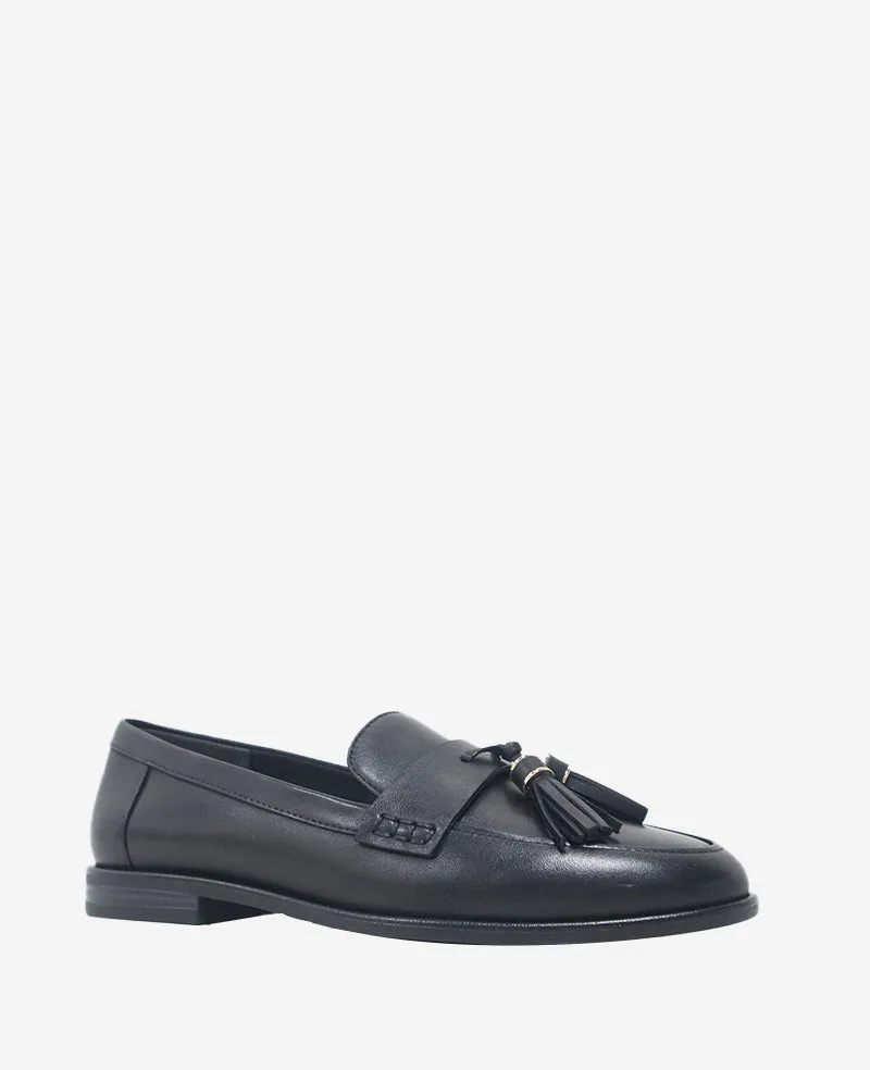 Lyra Leather Loafer