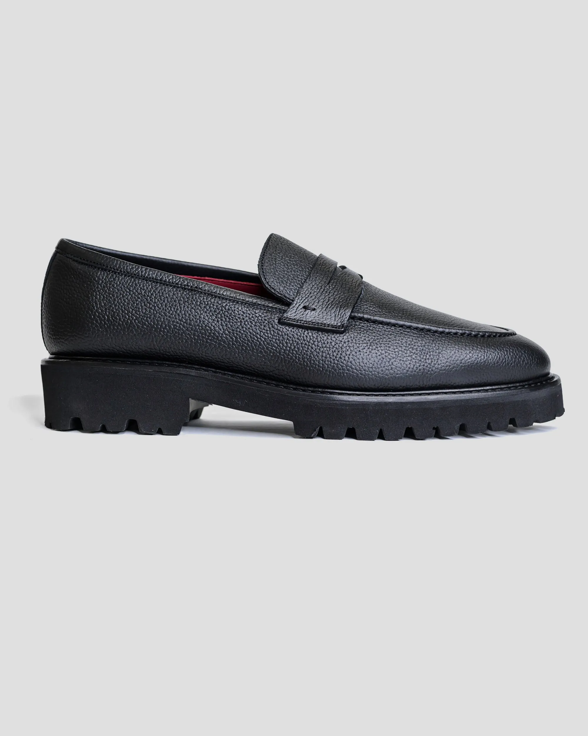 Smithson Penny Lug Loafer – Black