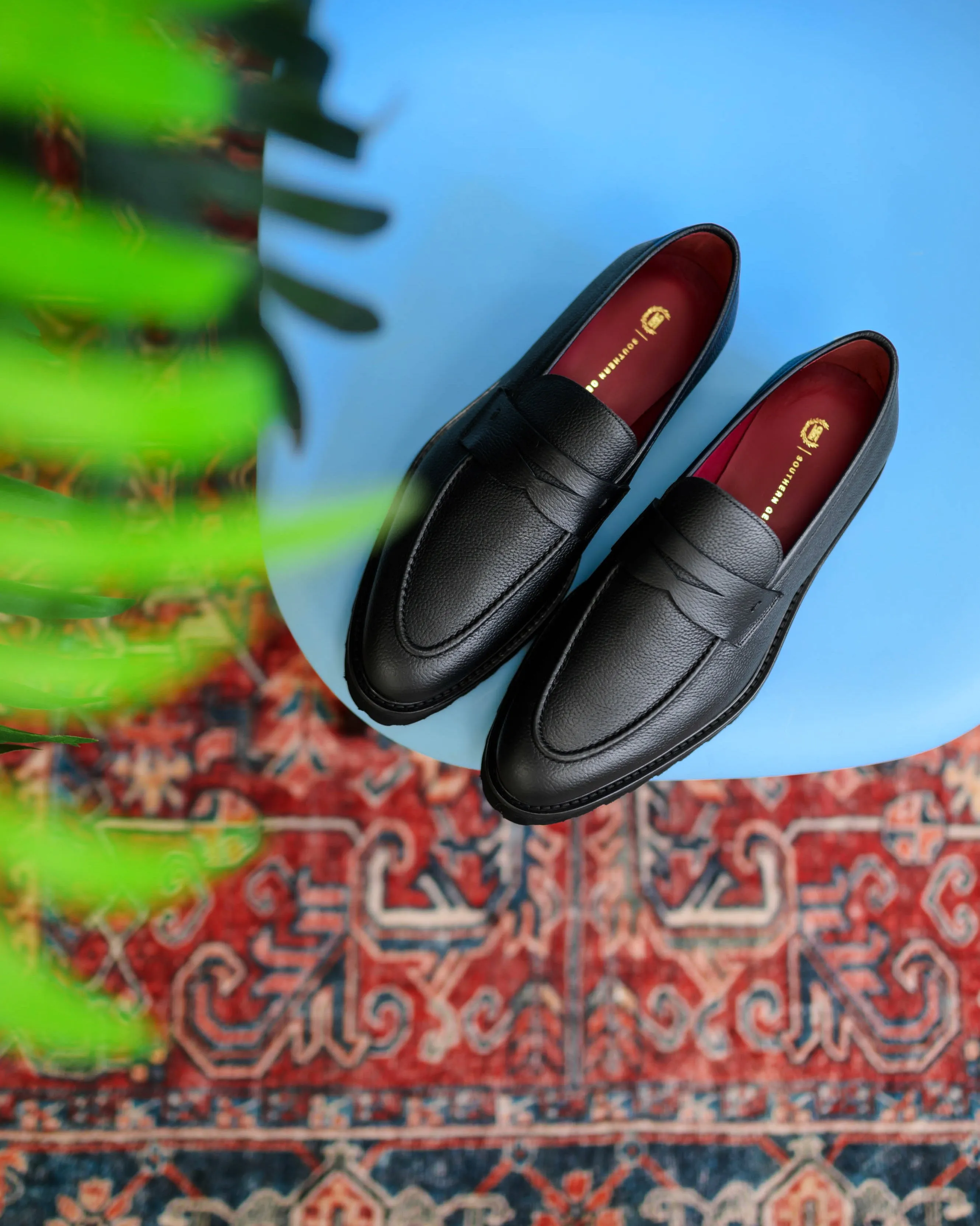 Smithson Penny Lug Loafer – Black